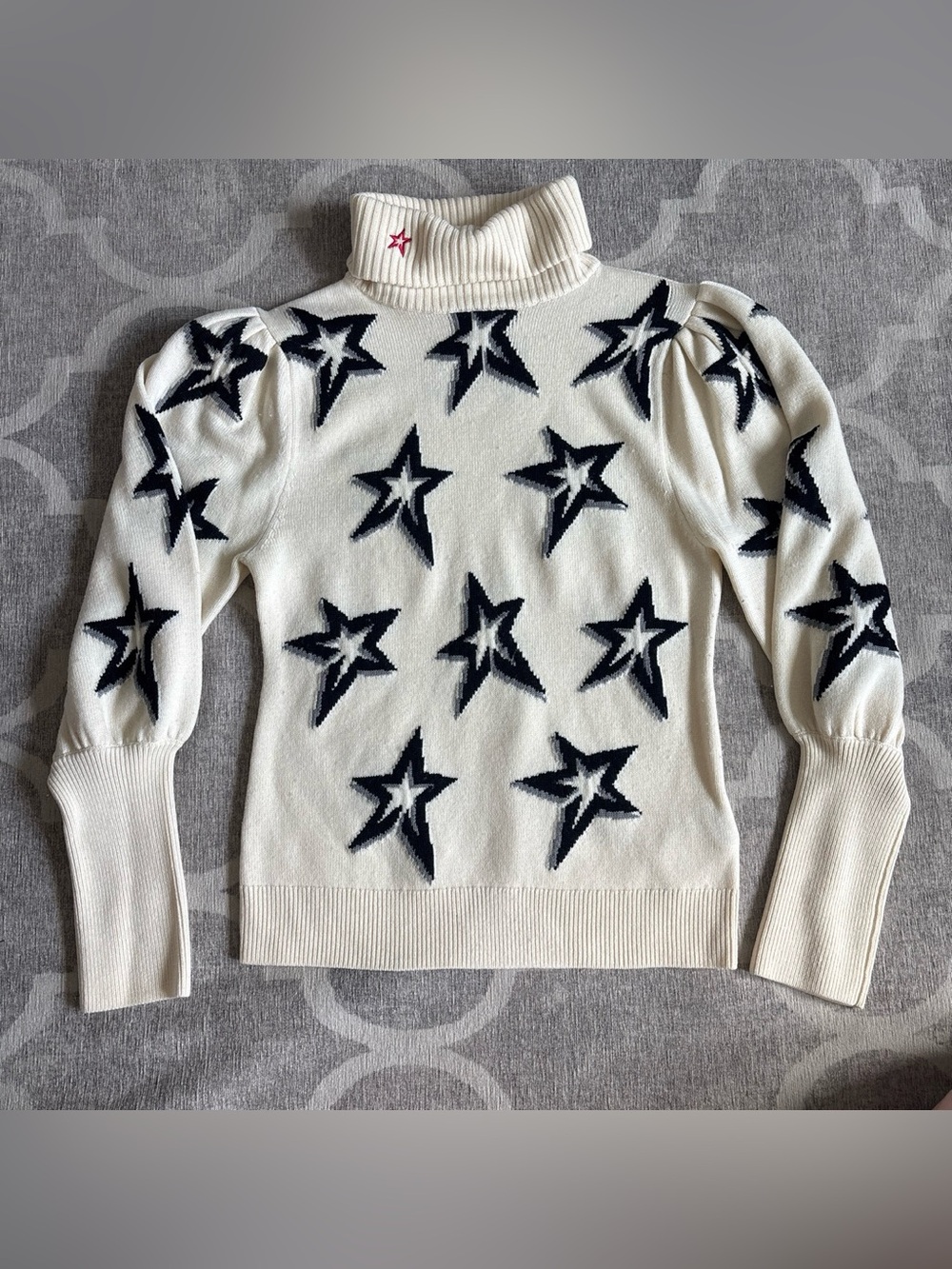 Perfect Moment Star Dust Sweater S